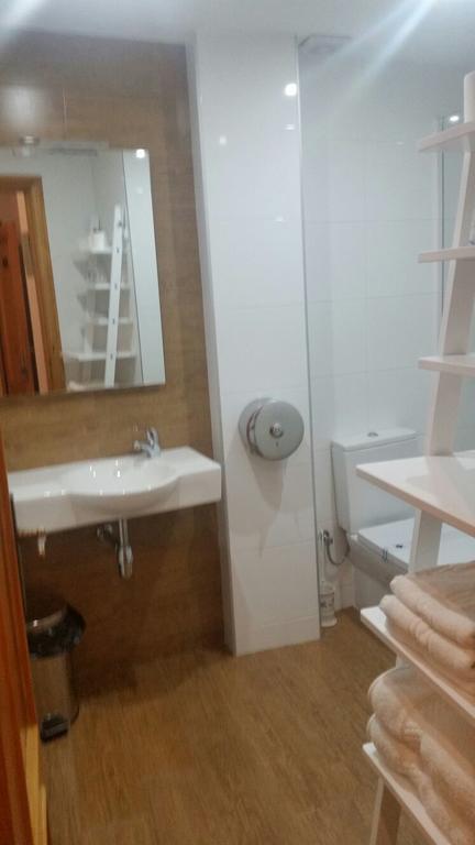 Hostal Puerta La Villa Valladolid Exterior foto