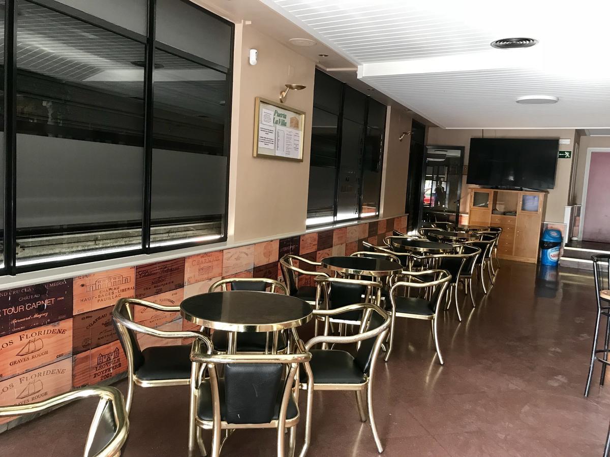 Hostal Puerta La Villa Valladolid Exterior foto